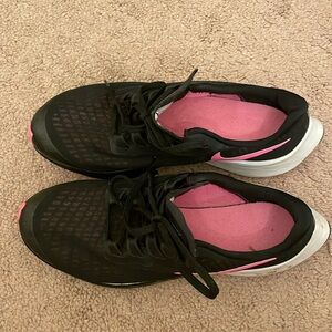 Black and Pink Nike 7Y
